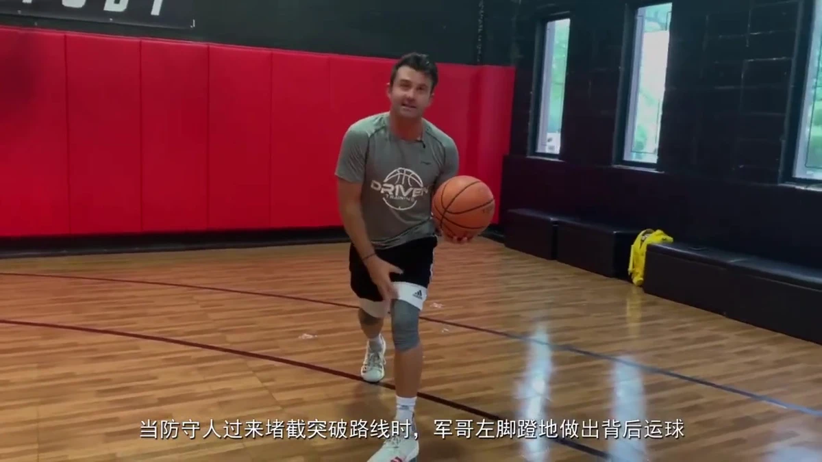 刻苦训练篮球时如何避免受伤的建议_0